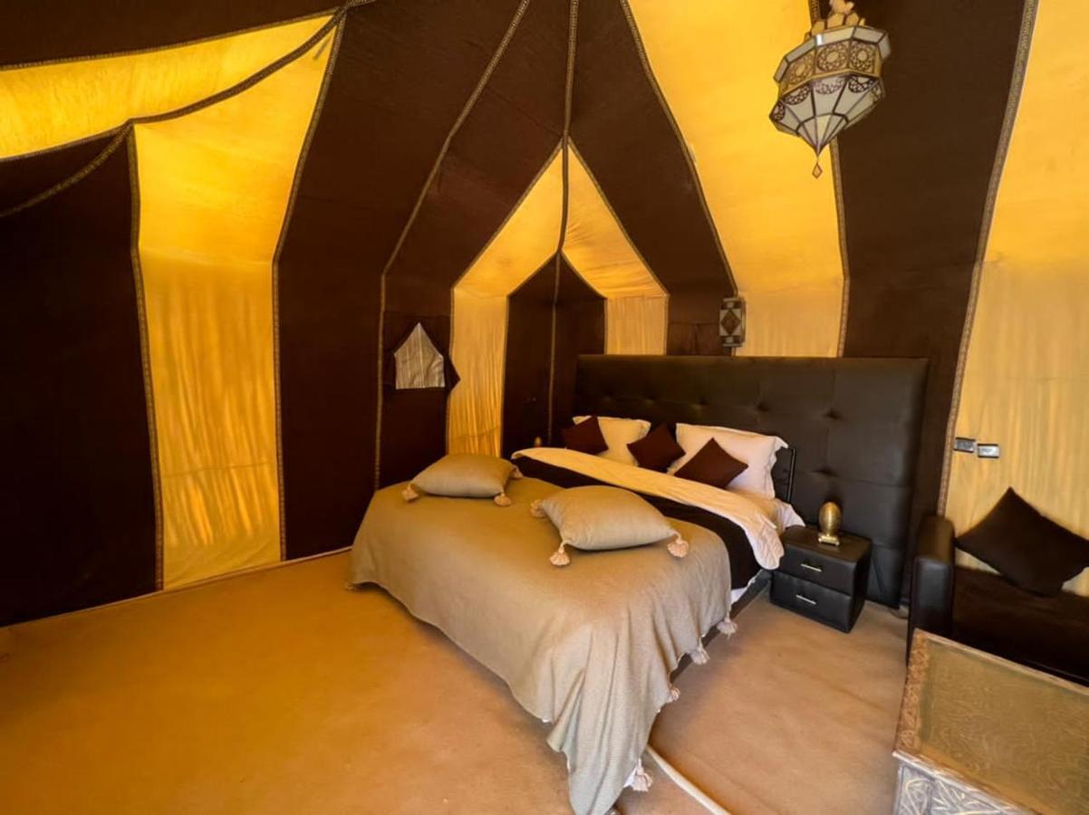 Roses Desert Camp Merzouga