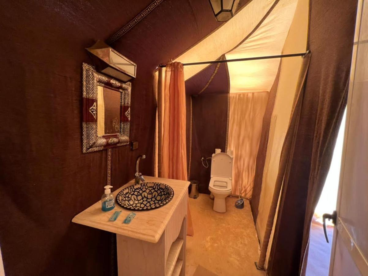 Luxury tent Roses Desert Camp