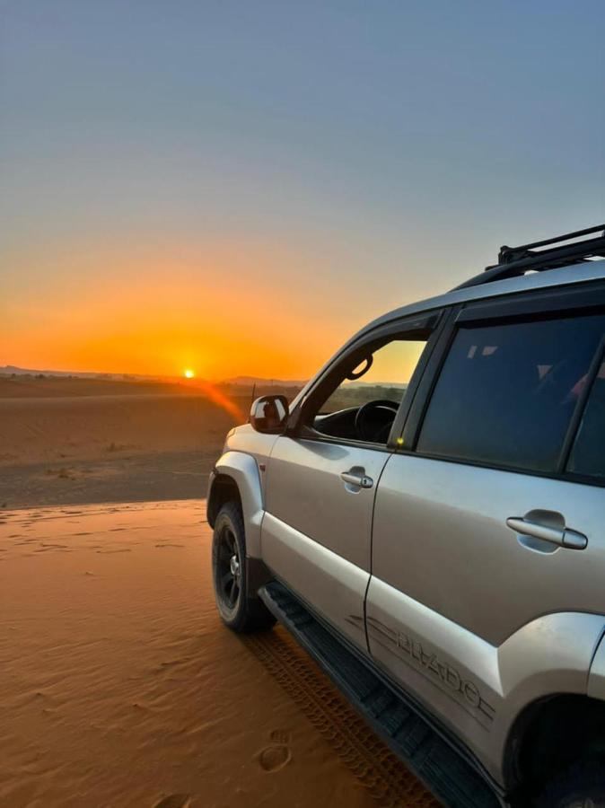 Luxury tent Roses Desert Camp