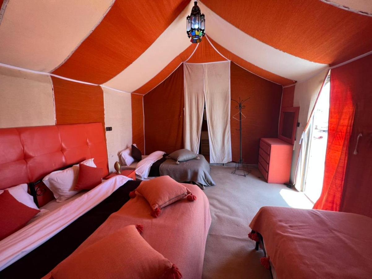 Roses Desert Camp Luxury tent Merzouga