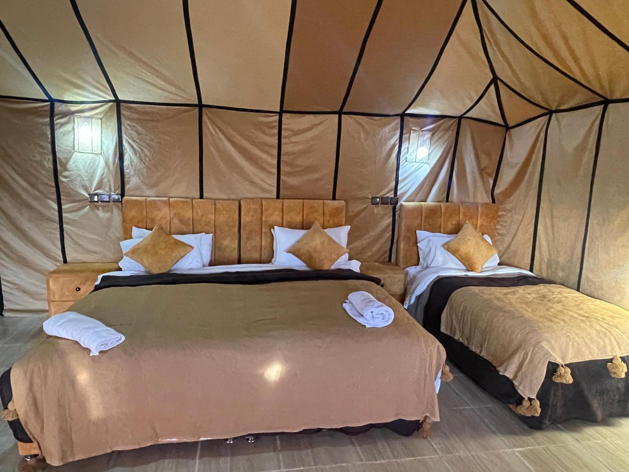 Roses Desert Camp Luxury tent 5*