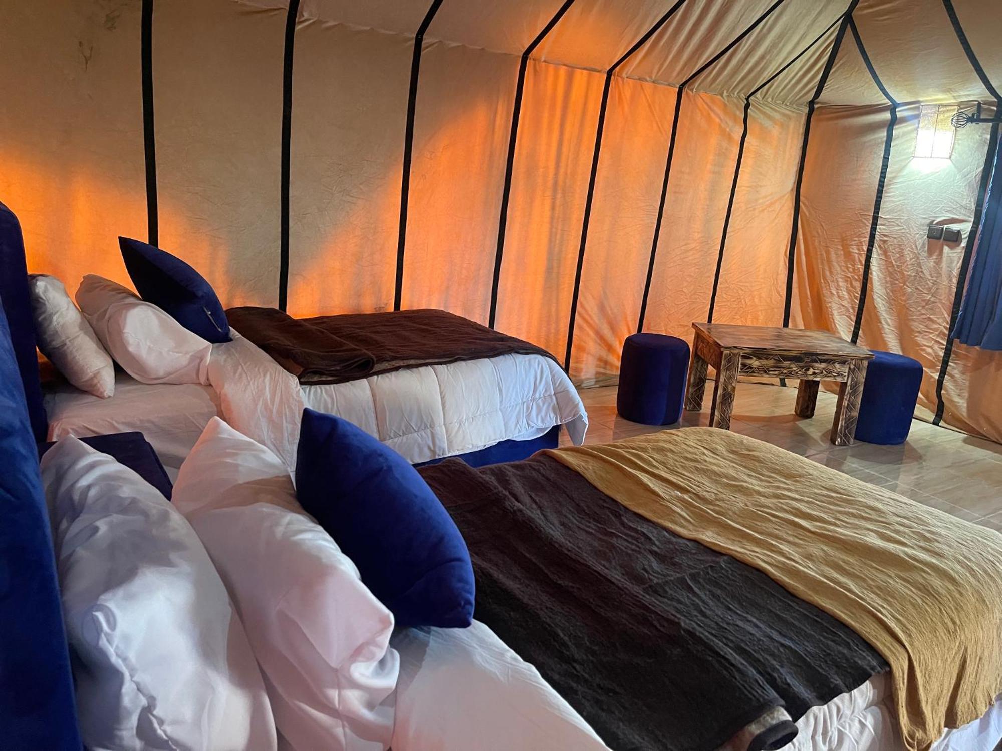 Luxury tent Roses Desert Camp